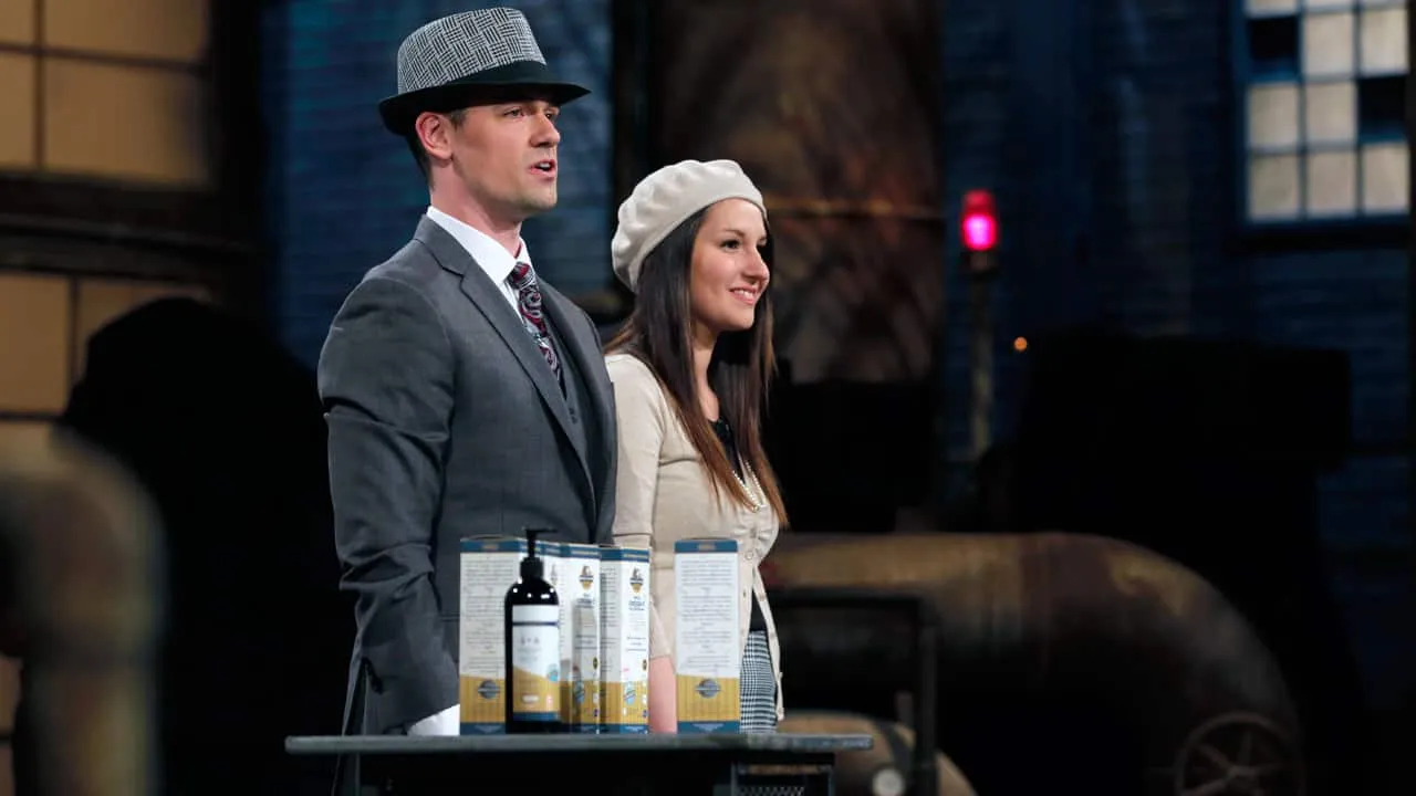 Bonnie & Clyde Pet Goods product