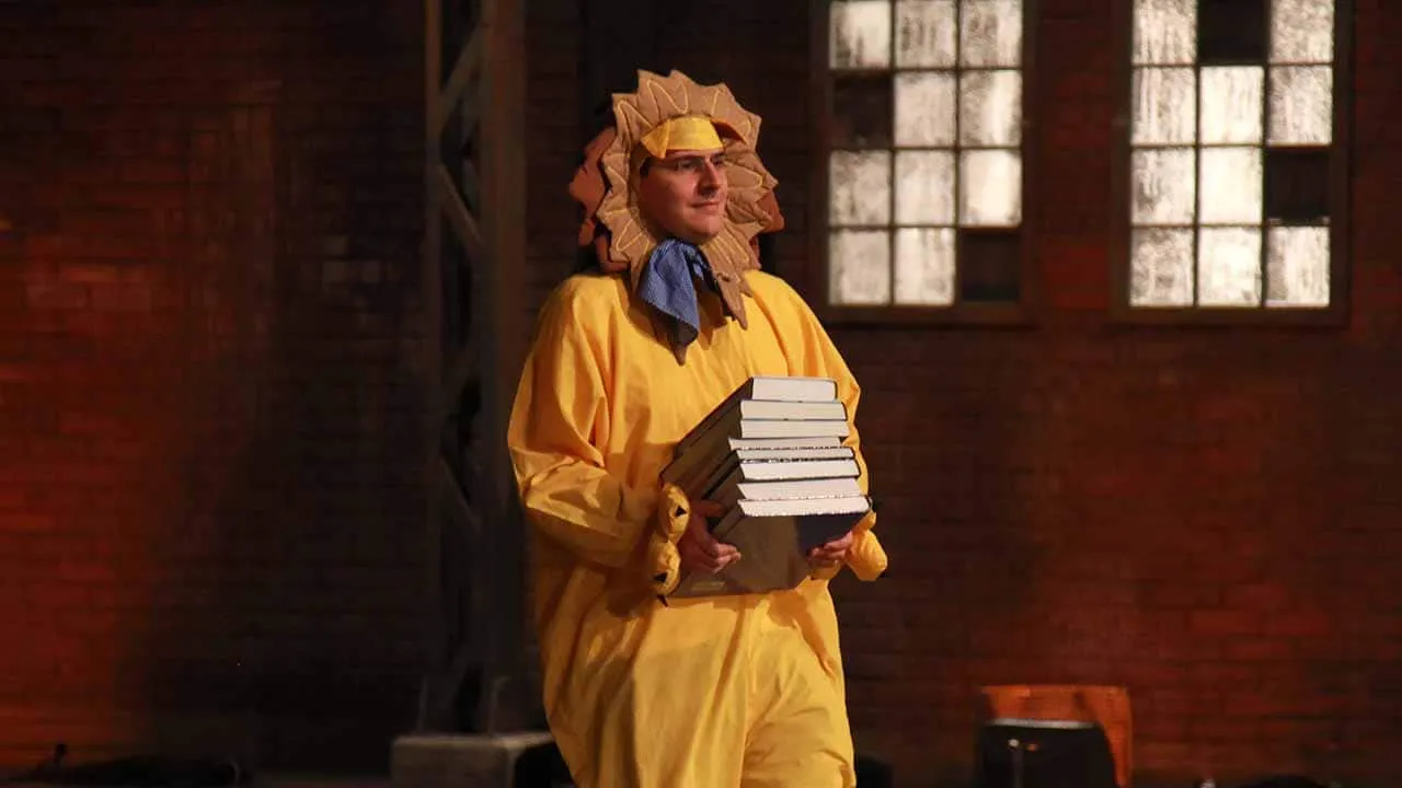 Moar Books product