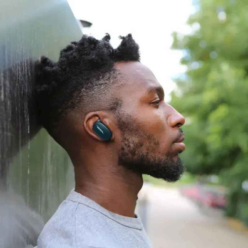 Snugs Earphones product